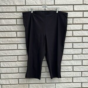 Michel Studio Black Pull on Capris Pants Sz 22